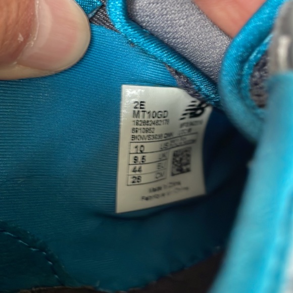 New Balance Men's Minimus MT10 Trail Running shoe - Picture 8 of 9